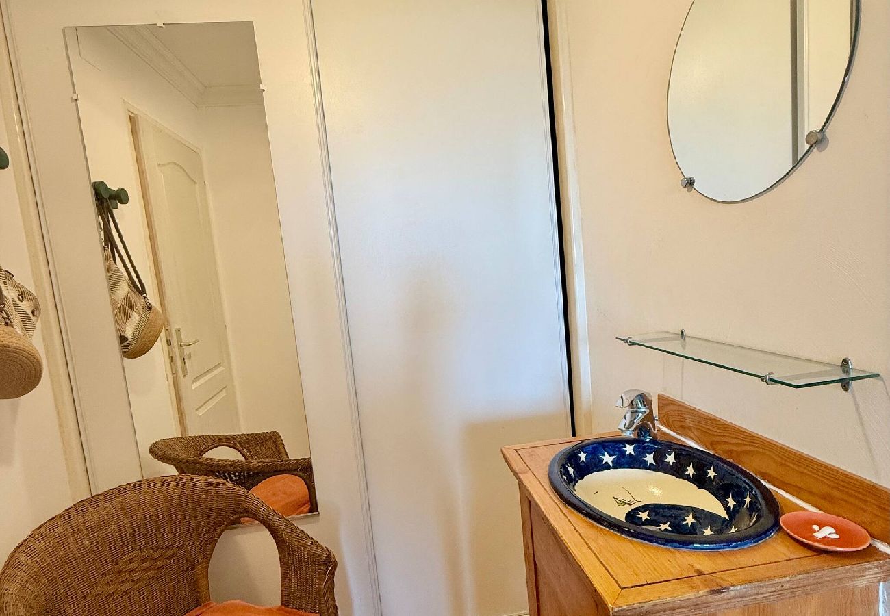 Apartment in Hyères - Le Rivage - Appartement au coeur du Village