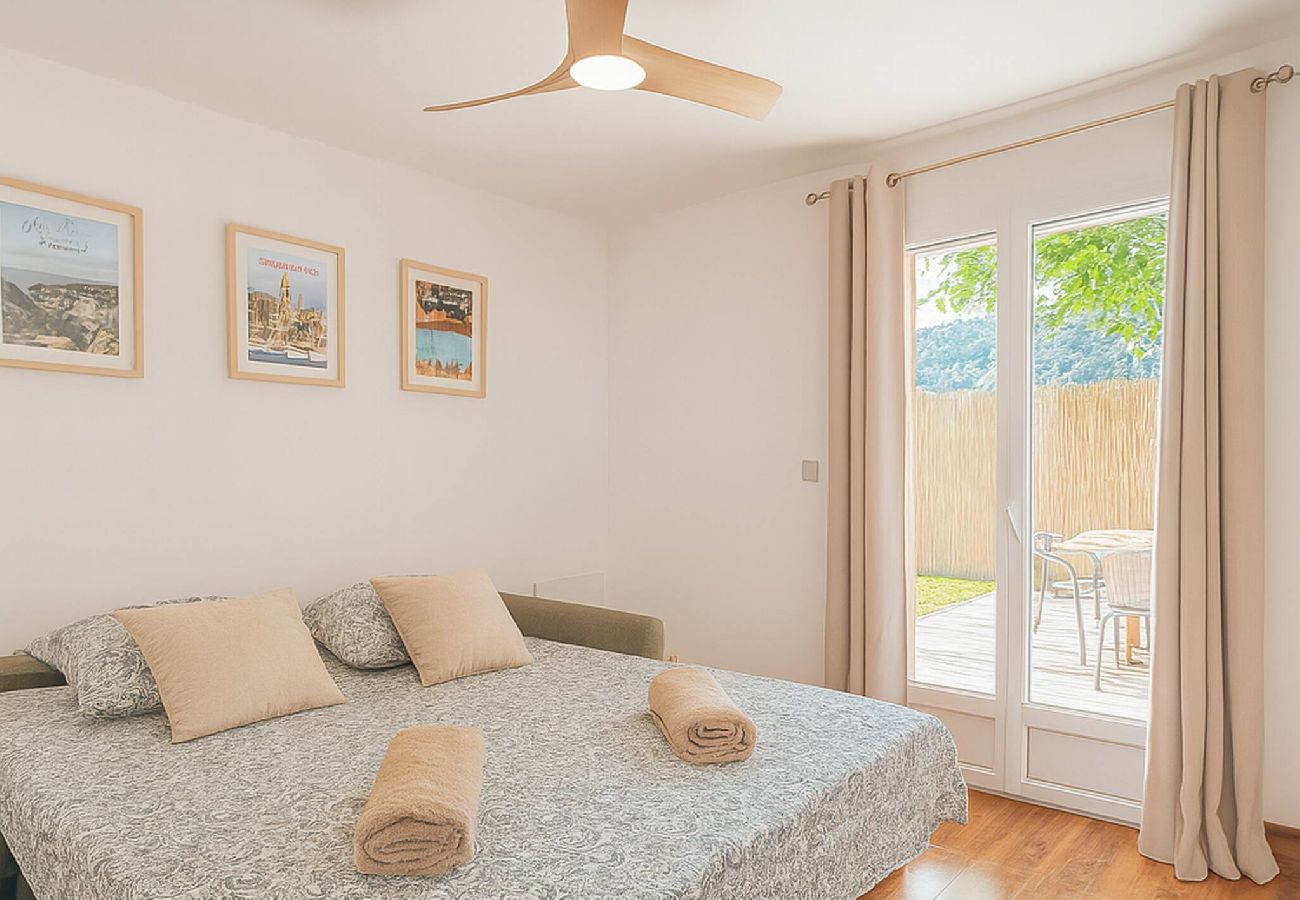 Villa in Sanary-sur-Mer - Villa Clémarine – Détente, Piscine & Jacuzzi Privé