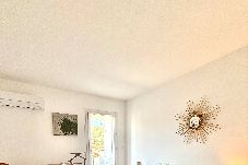 Apartment in Carqueiranne - Le séréna- Vue mer & Garage - Sur le