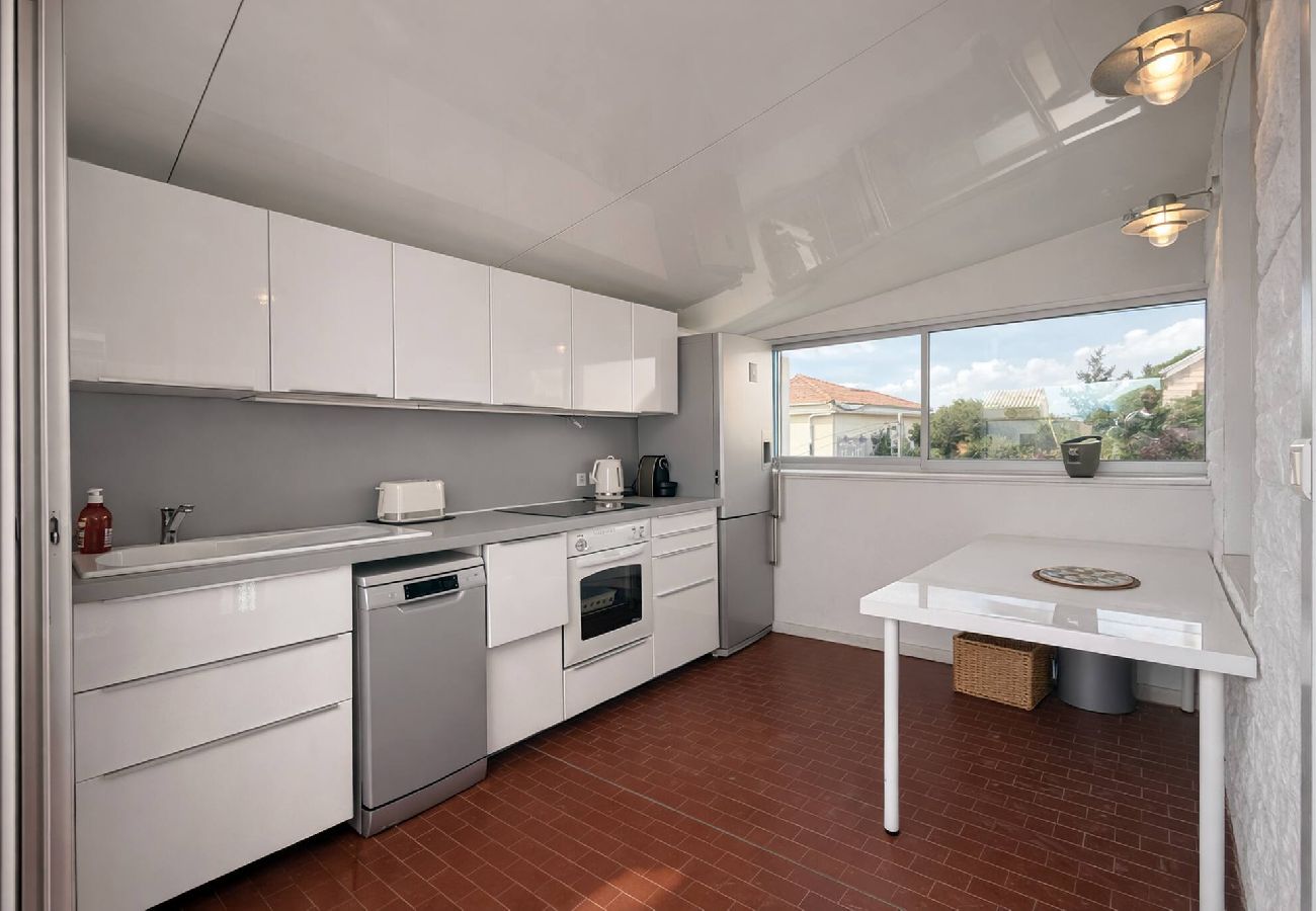 Apartment in Hyères - Les Lilas - Séjour en bord de mer à Hyères