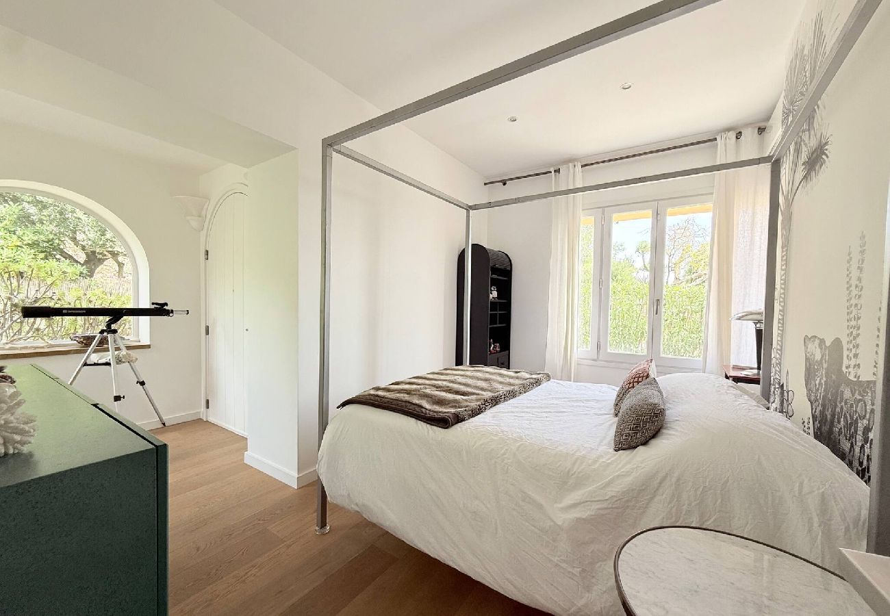 House in Bormes-les-Mimosas - Villa Cressonnière • Évasion avec piscine