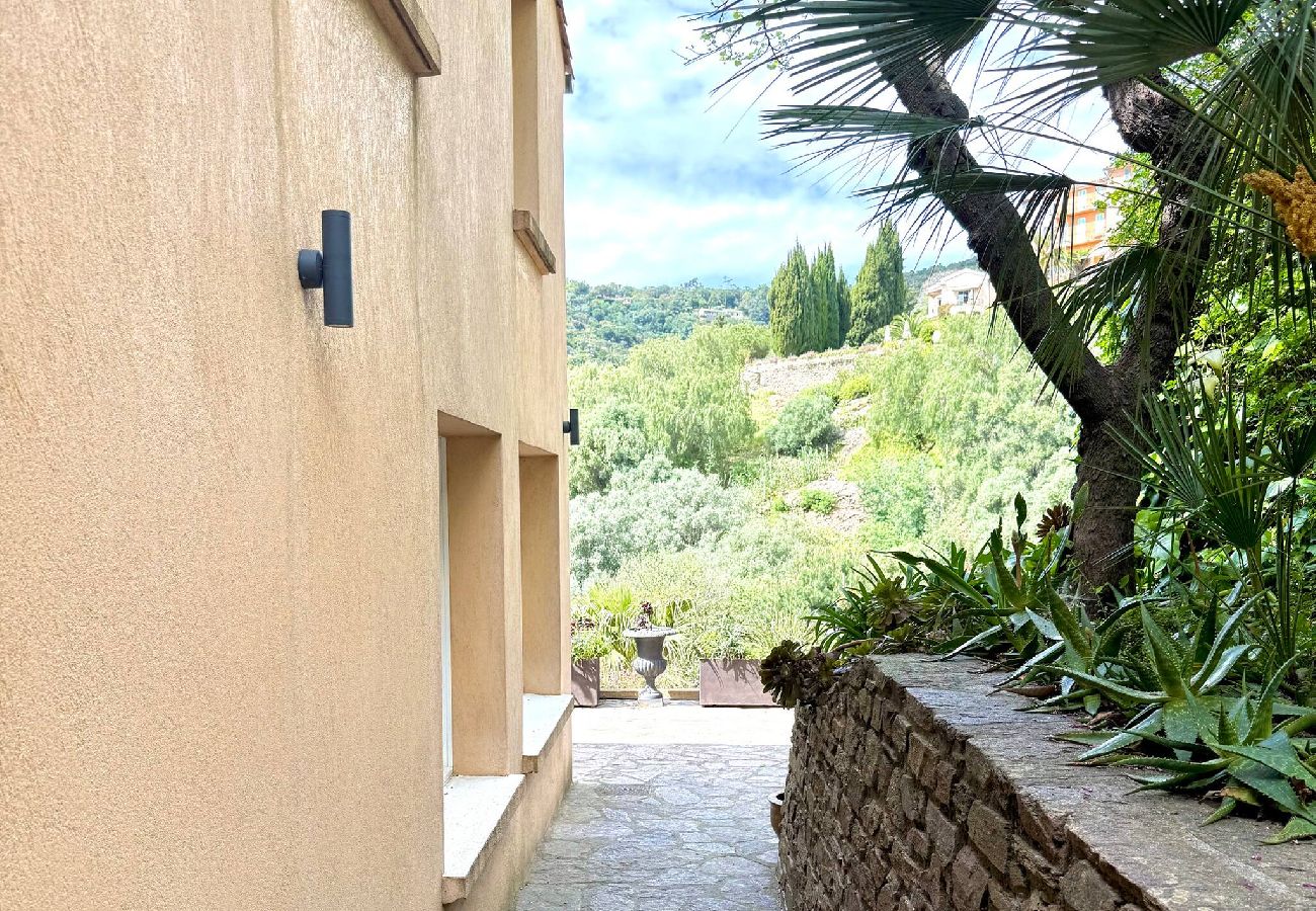House in Bormes-les-Mimosas - Villa Cressonnière • Évasion avec piscine