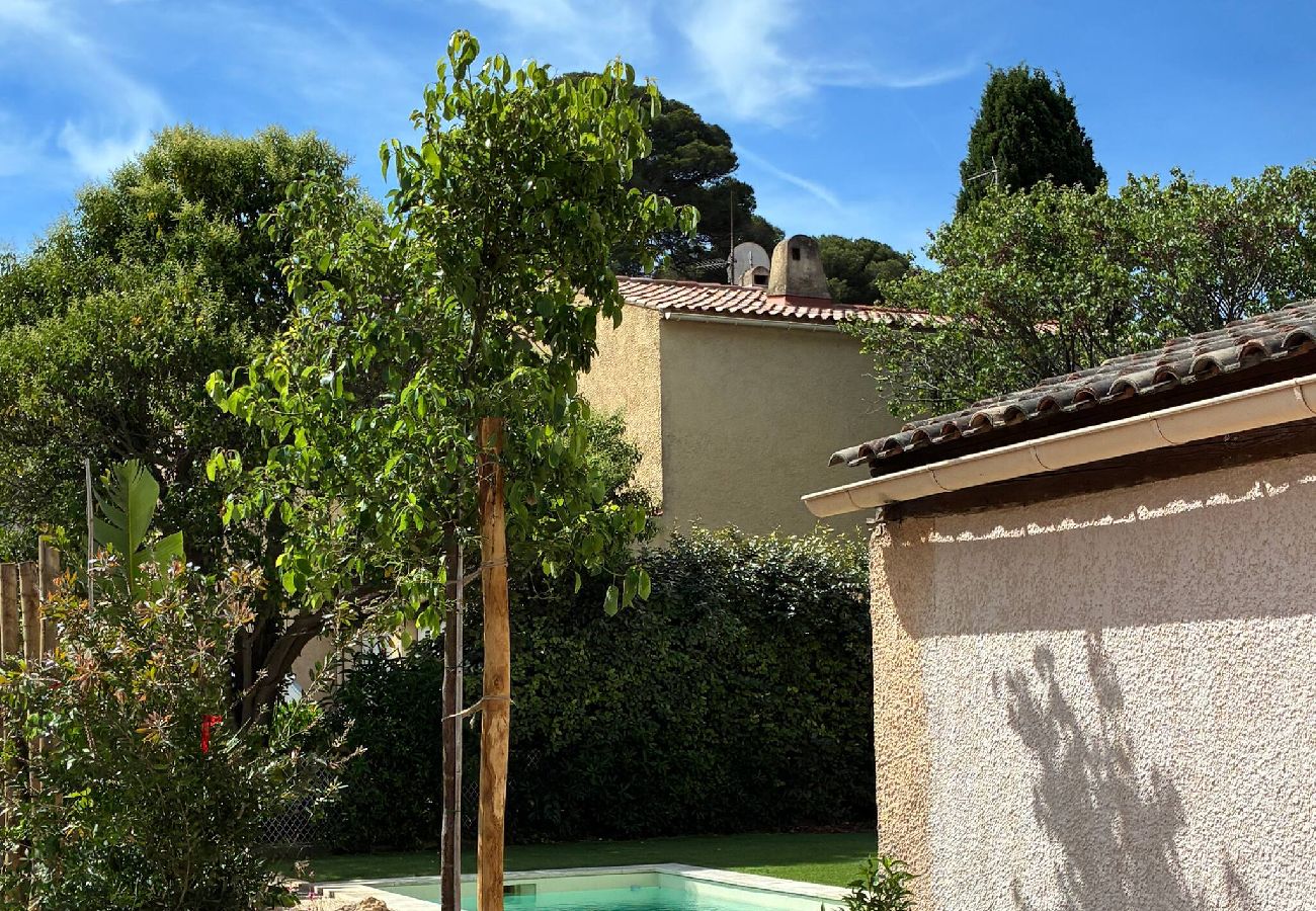 House in Sanary-sur-Mer - Villa à Portissol, Piscine + Plage & port à pied