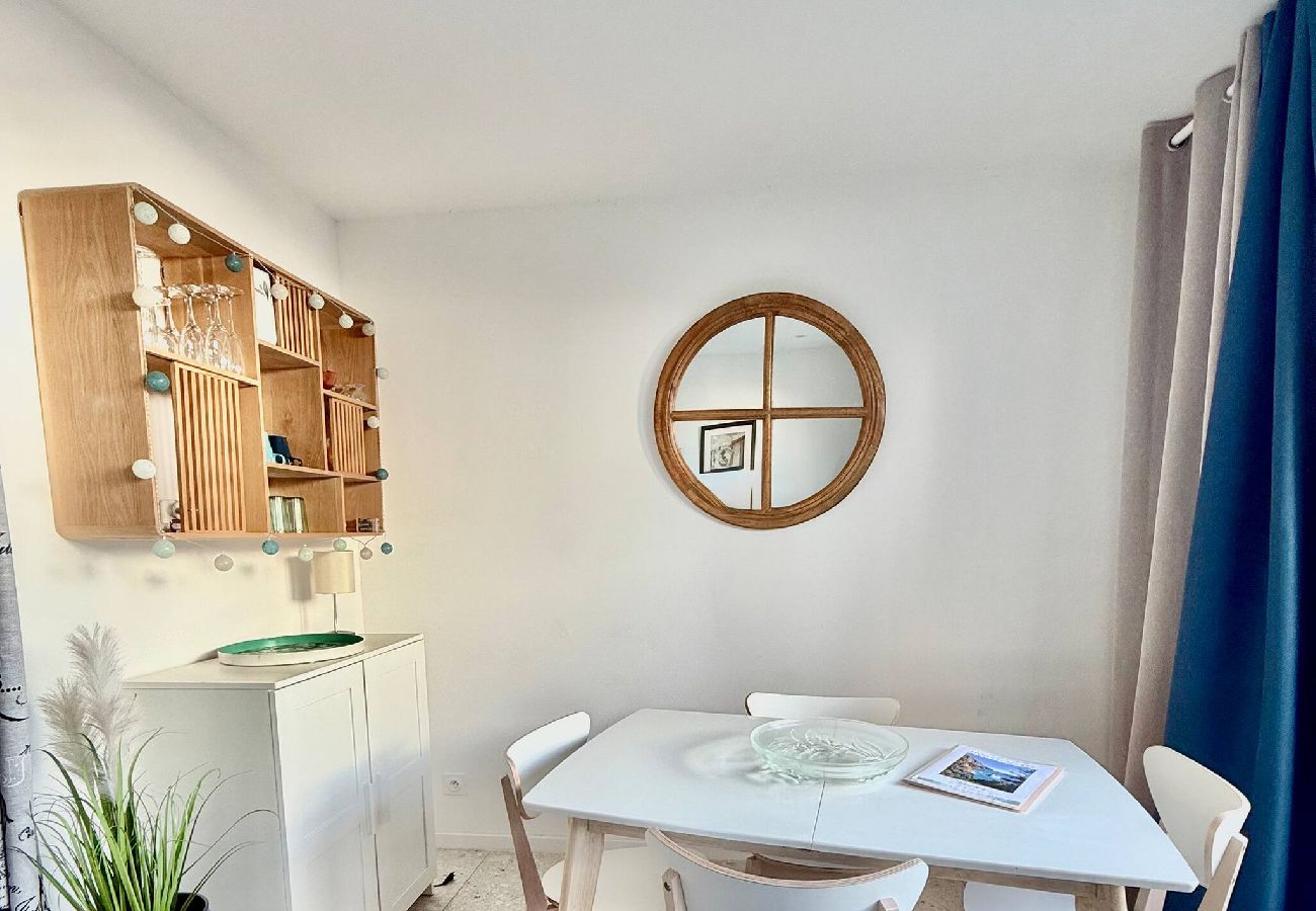Apartamento en Hyères - Le Bleu Majorelle – Évasion en bord de mer