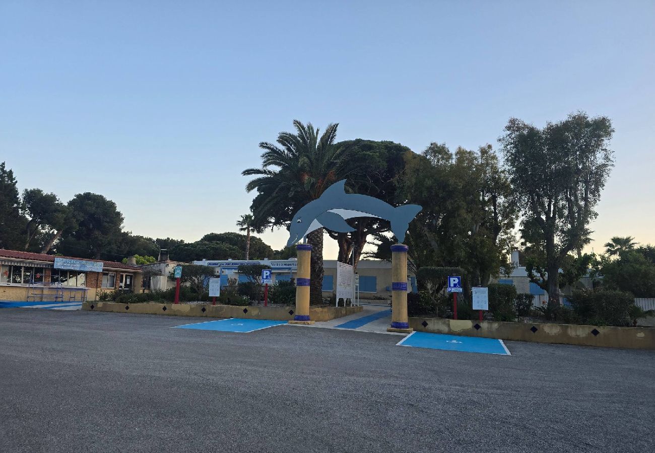 Bungalow en Hyères - Mobil-Home  camping pin maritime