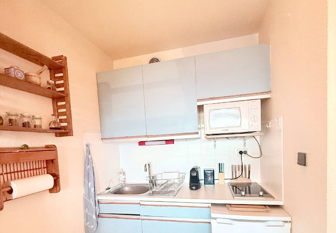 Appartement à Hyères - La Voile Bleue – Port de Hyères & Plage à 130m