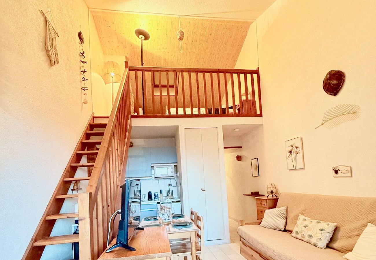 Appartement à Hyères - La Voile Bleue – Port de Hyères & Plage à 130m