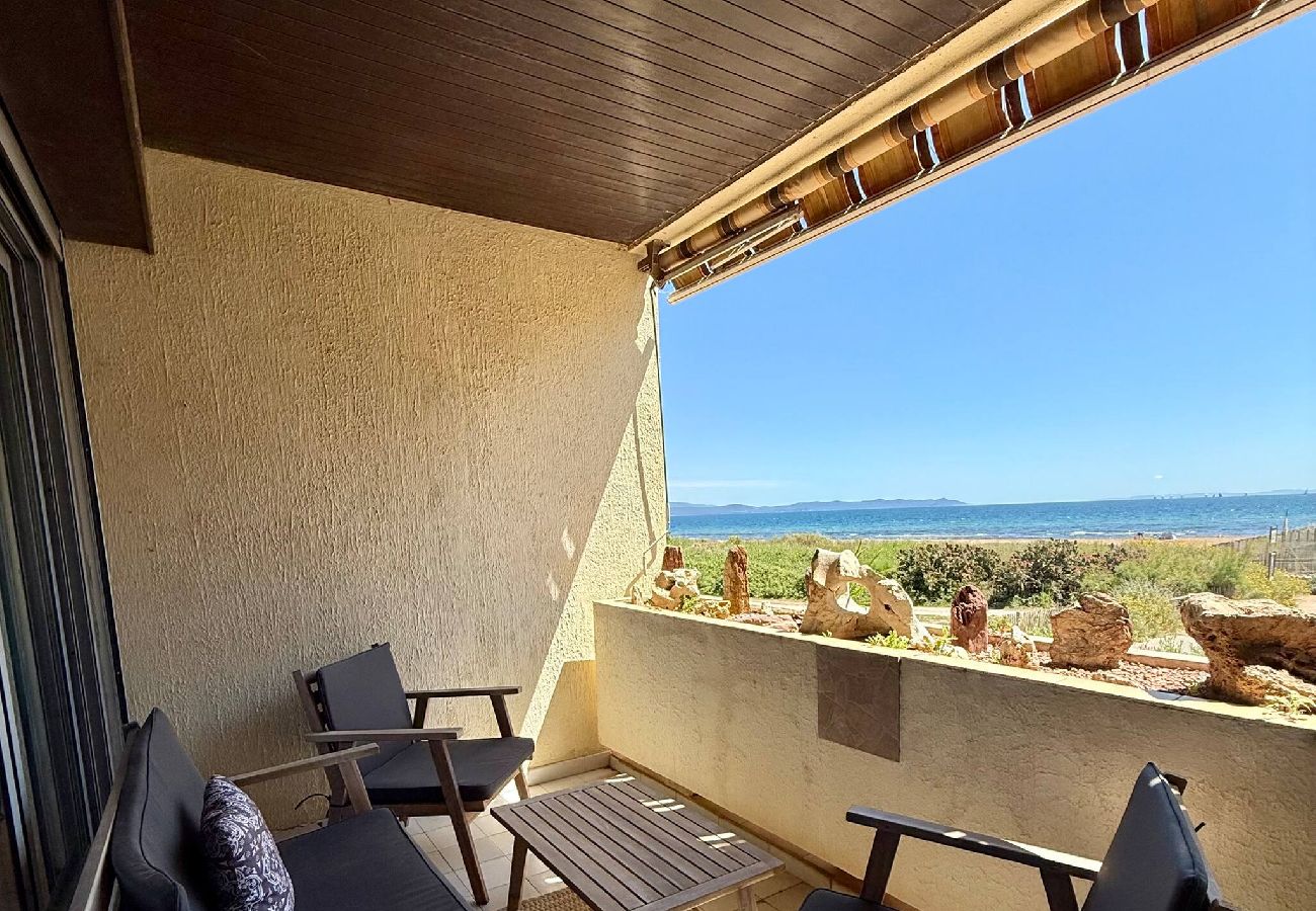 Appartement à Hyères - La Voile Bleue – Port de Hyères & Plage à 130m