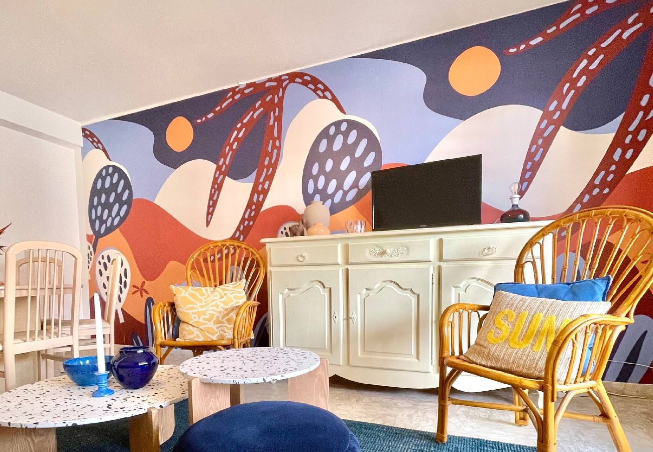 Appartement à Sanary-sur-Mer - Le Majorelle T2 cosy au cœur de Sanary