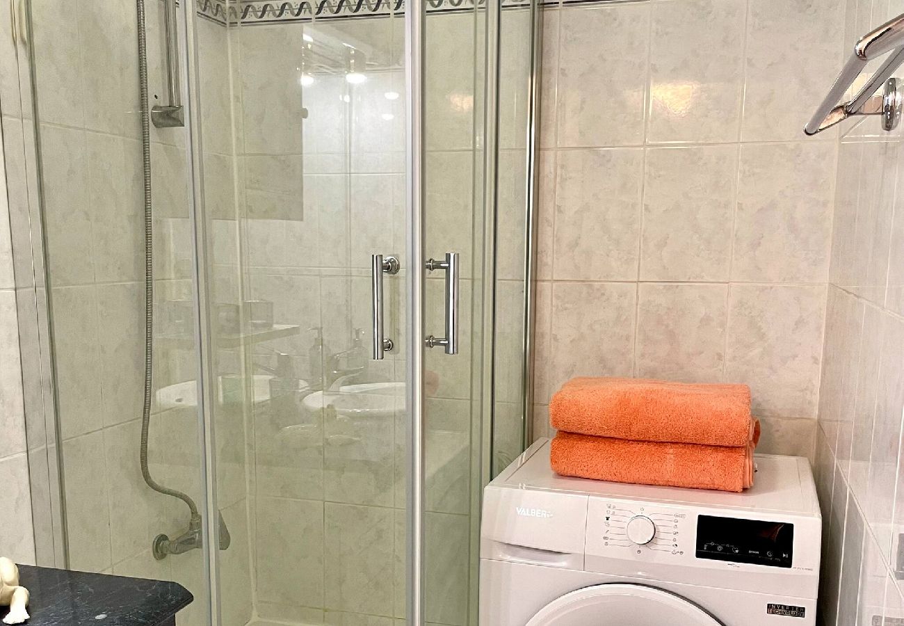 Appartement à Sanary-sur-Mer - Le Majorelle T2 cosy au cœur de Sanary