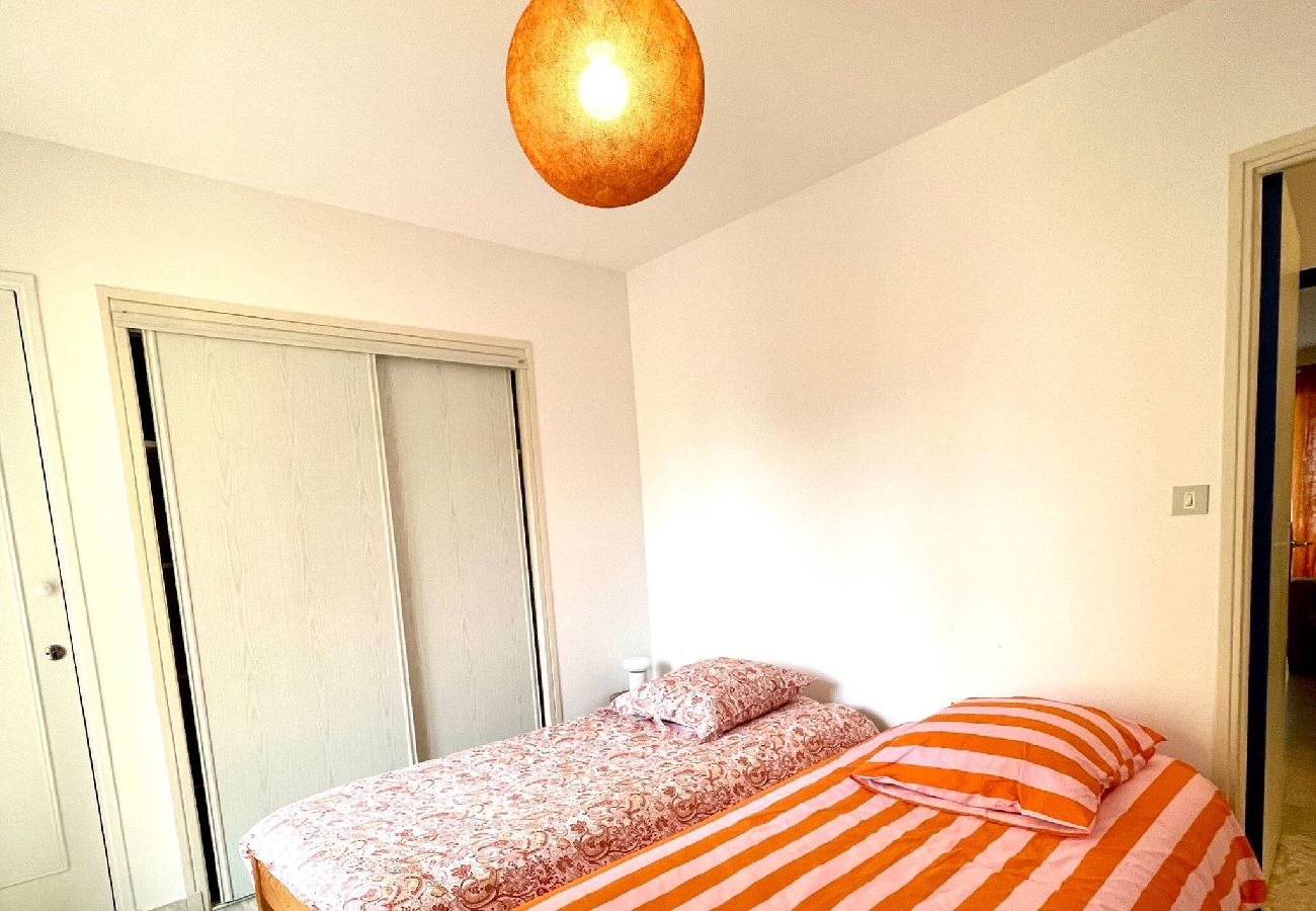 Appartement à Sanary-sur-Mer - Le Majorelle T2 cosy au cœur de Sanary