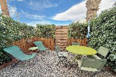 Appartement à Hyères - Le Bleu Majorelle – Évasion en bord de mer