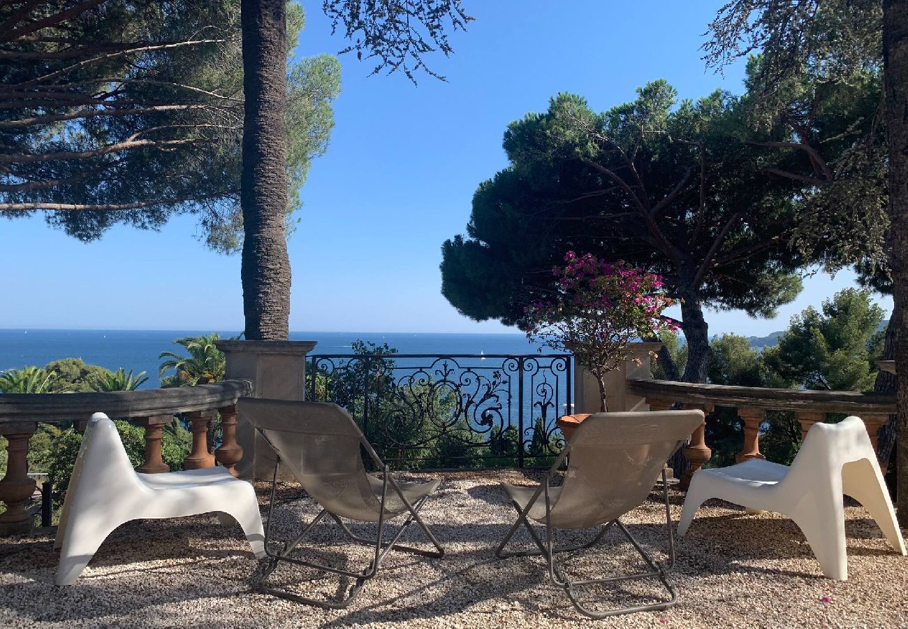 Villa à Toulon - Soleil et mer - grande villa vue panoramique