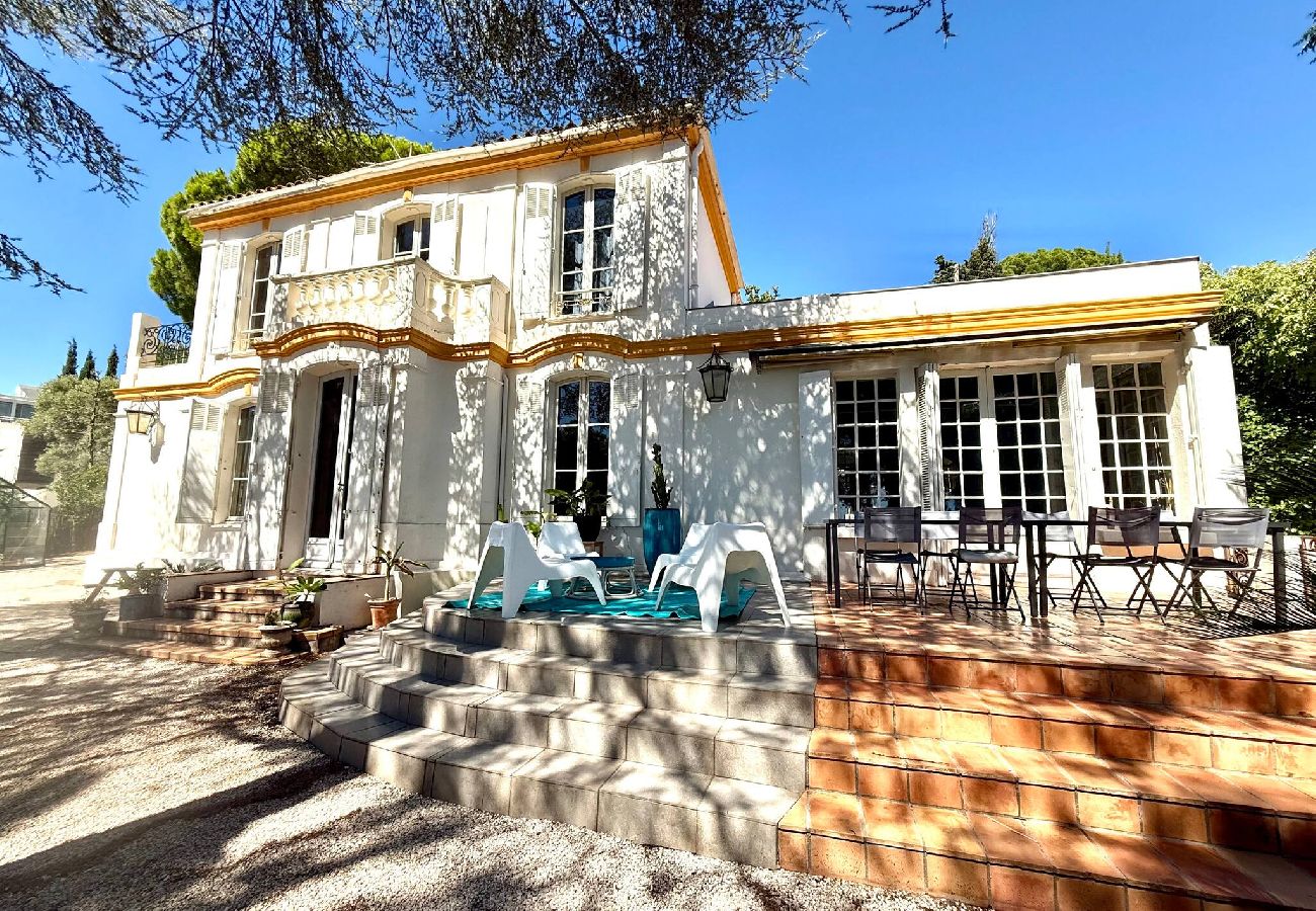Villa à Toulon - Soleil et mer - grande villa vue panoramique