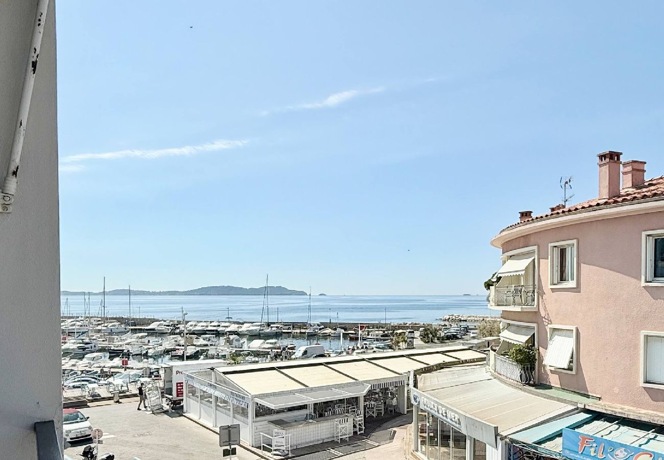 Appartement à Carqueiranne - Le séréna- Vue mer & Garage - Sur le
