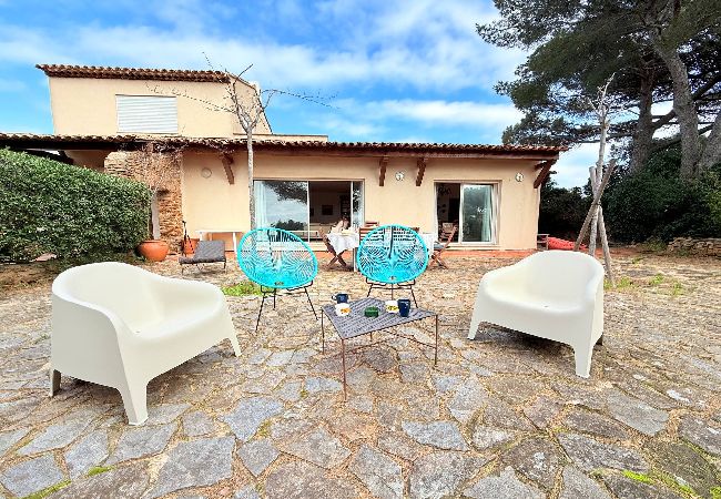Maison à Hyères - Villa Alba - Sérénité sur la Presqu’île de Giens