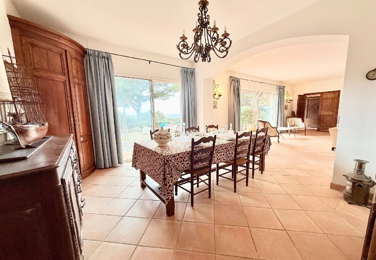 Maison à Hyères - Villa Alba - Sérénité sur la Presqu’île de Giens