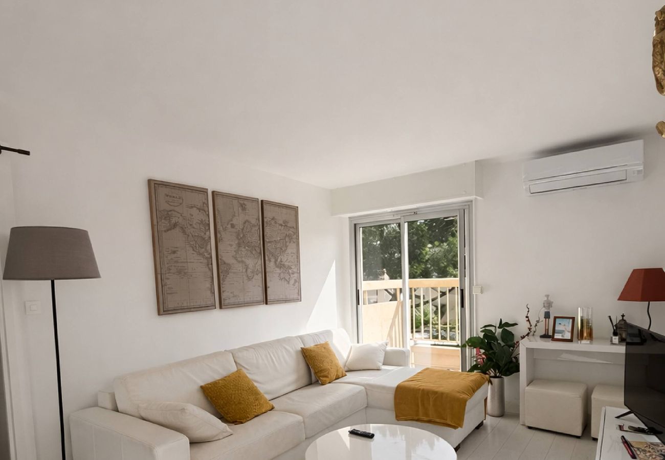 Appartement à Hyères - Les Lilas - Séjour en bord de mer à Hyères
