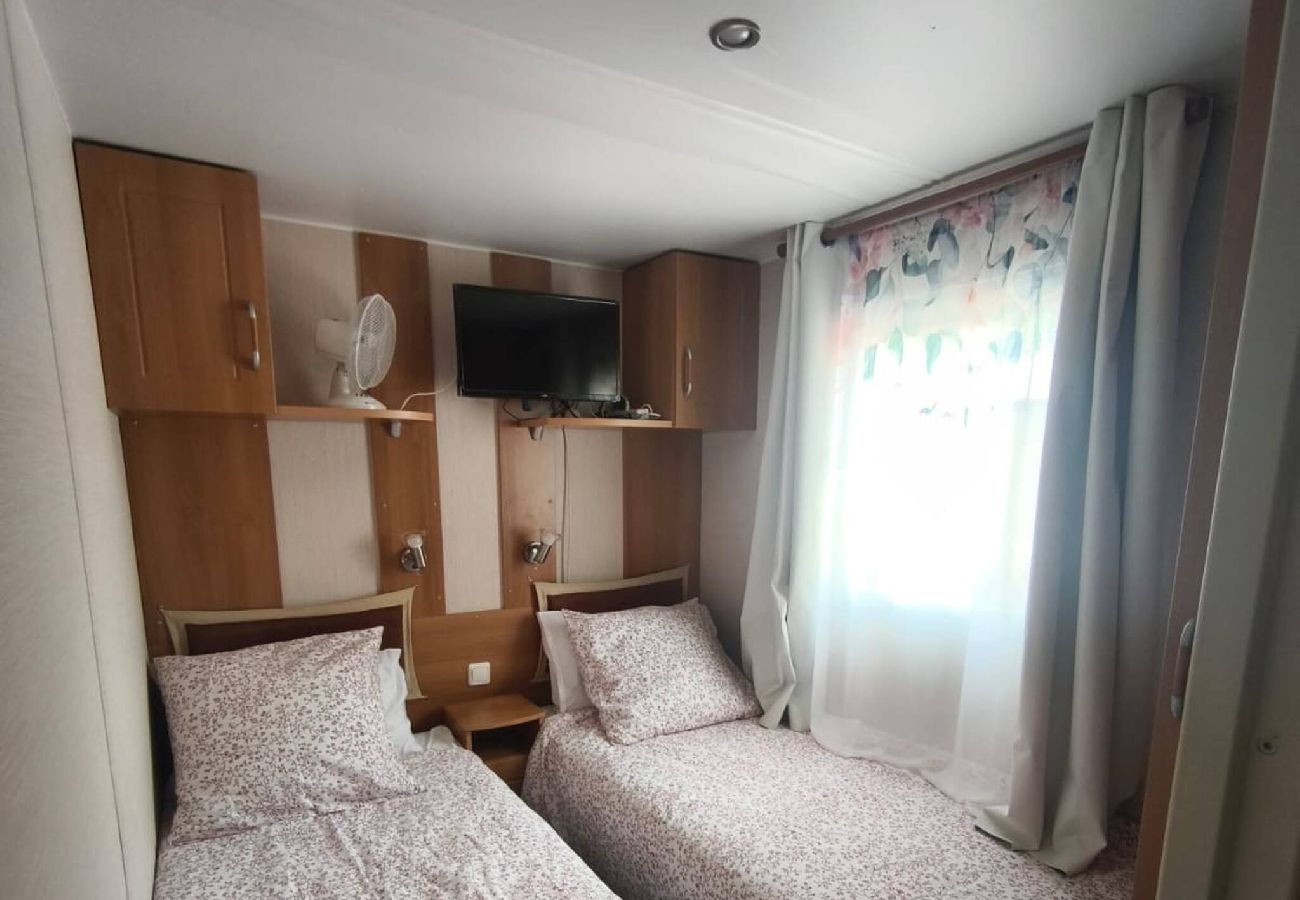 Bungalow à Hyères - Mobil-Home  camping pin maritime