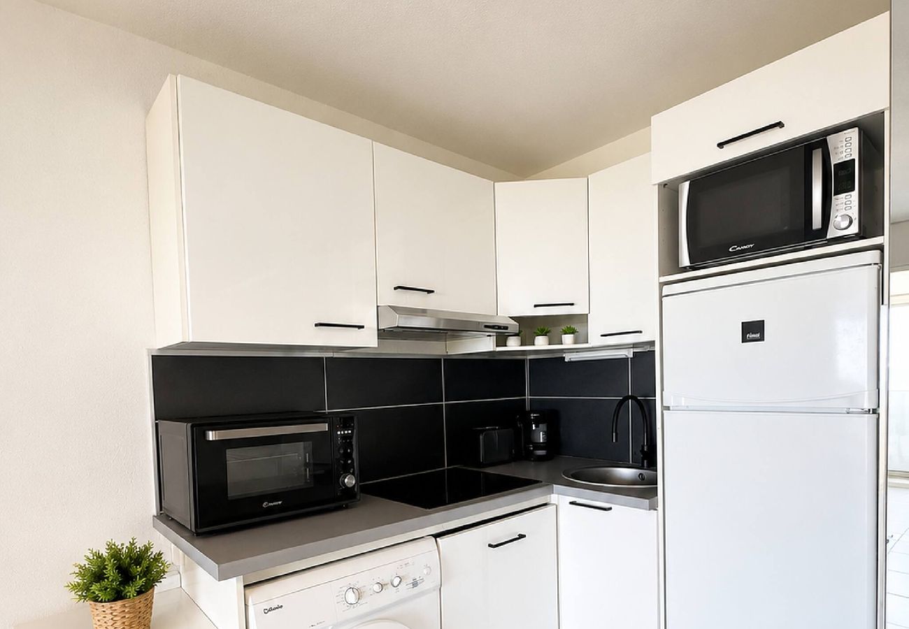 Appartement à Six-Fours-les-Plages - Le Lagon • Escapade Vue Mer 4 Personnes