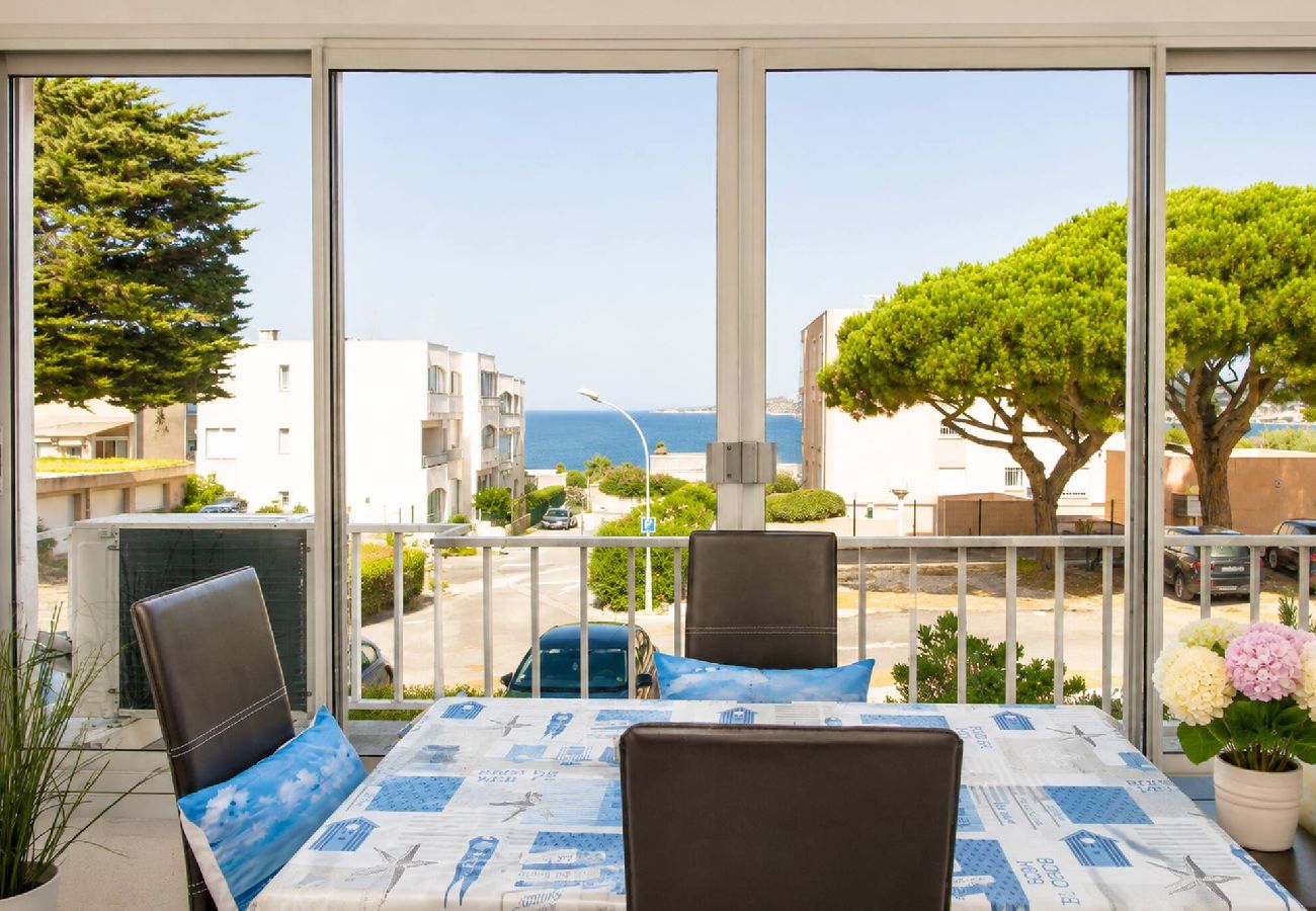 Studio à Six-Fours-les-Plages - Le Diamant bleu - Vue mer à Six fours les plages